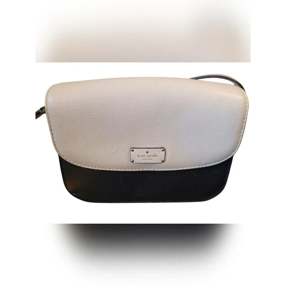 Kate Spade Adelaide Grove Black White Street Preppy Quiet Luxury Minimalist